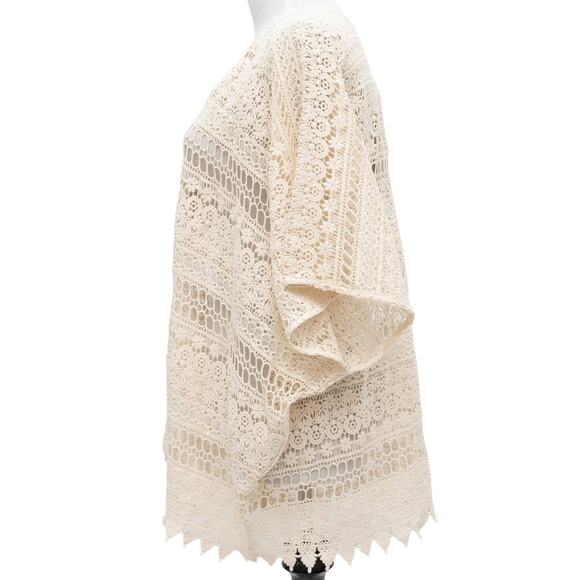 CAbi Cream Love Carol Collection Crochet Capri Swim Coverup Size Medium - Picture 2 of 12